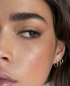 Simple Eye Makeup Without Eyeliner, Light Brown Skin Makeup, Wedding Makeup Natural Brown Eyes, Soft Brown Makeup Look, Subtle Glam Makeup, Neutral Eye Shadow, Beauty Make-up, Braut Make-up, Nude Makeup