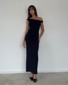 Rib Black Maxi Dress | Tehyun – motelrocks-com-us Tight Black Dress Maxi, Elegant Dresses Black Long, Long Black Dress Vintage, Long Black Graduation Dress, Backless Black Maxi Dress, Work Events Outfits, Black Maxi Dress Aesthetic, Versatile Black Dress, Black Off Shoulder Dress Outfit