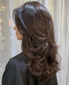 Three Layers Haircut, High Layered Haircut, Faceframe Layers, Blowout Layers, Haircut Blowout, Fashion Airport, Layered Haircuts For Medium Hair, Chop Chop, Hairstyles For Layered Hair