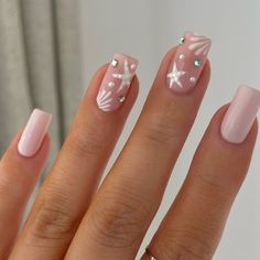 Summer Nails For Beach, Beach Ocean Nails, Christmas Summer Nails, Beachy Christmas Nails, Summer Nails Biab, Christmas Beach Nails, Beach Christmas Nails, Beach Nail Ideas Summer, Nails For Paris Trip