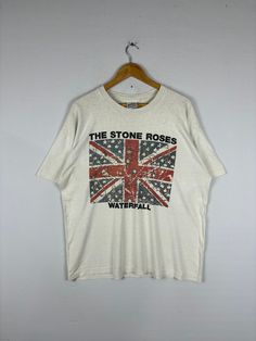 *ITEM: Vintage 90s The Stone Roses English Alternative Rock Band Manchester Indie "Waterfall"Happy Monday Oasis  Band Tshirt White  Size XL              *ITEM DETAILS: 👇🏻 Please be aware that all vintage items will usually show a few signs of wear or fading due to age, but anything visible such as stains or holes, and serious flaws have been photographed.For any further information on this item please contact us and we will be happy to help. *SIZE: XLARGE  * ACTUAL SIZE MEASUREMENT: 👇🏻 *PIT Oasis Tshirt, Oasis Band, Graphic Design Images, Alternative Rock Bands, Stone Roses, Alternative Rock, The Stone, Rock Band, Mens Graphic Tee