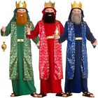 the three wise men are wearing crowns and robes