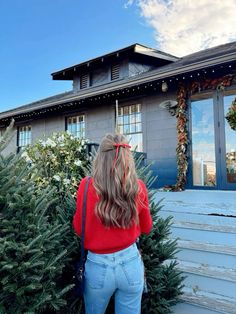 Christmas Outfit Astethic, Seeing Christmas Lights Outfit, Red Sweater Outfit Fall, Christmas Outfit Cold Weather, Red Jean Outfits, Red Hair Bow Outfit, Red Sweater And Jeans Outfit, Red Sweater Christmas Outfit, Red Bows In Hair