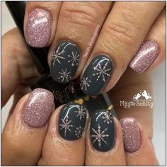 Winter Nails Gel, Ten Nails, Manicure Gel, Christmas Gel Nails, Her Nails, Christmas Nails Acrylic, Winter Nail Designs, Dipped Nails, Xmas Nails