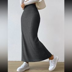 Super Cute And Stylish Ships In 5-10 Business Days Modest Clothing, Split Hem Skirt, Grey Skirt, Maxi Rok, Nature Dress, Knit Midi Skirt, Langer Rock, Spring Skirts, Modieuze Outfits