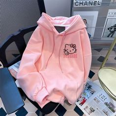 Sanrio Clothes, Hello Kitty Hoodie, 2023 Clothing, Sweet Clothes, Kawaii Sanrio, Winter Decoration, Cartoon Sweatshirts, Womens Sweatshirts Hoods, Pink Hello Kitty