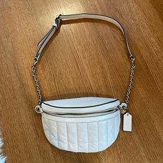 Cream Coach Crossbody Bag With Antique Gold Chain Strap. Zipper Close With Additional Zip Pocket On Back. Worn A Few Times But In Very Good Condition. Bags Coach, Coach Crossbody, Coach Crossbody Bag, Cream White, Chain Strap, Coach Bags, Antique Gold, Gold Chain, Gold Chains