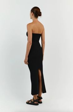 Black rib knit fabrication
 Strapless midi dress
 Sweetheart neckline
 Bind detail under bust
 Compact rib
 Vent opening at back Dress Sweetheart Neckline, Strapless Midi Dress, Cardigan Sweater Jacket, Gothic Dress, Crop Top Blouse, Boho Maxi Dress, Cutout Dress, Black Rib, Dress Suits