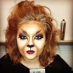 Chewbacca Makeup, Cowardly Lion Costume, Wizard Of Oz Lion, Zebra Makeup, Orange Jackolantern, Costume Makeup Tutorial, Maquillage Halloween Simple, Lion Halloween