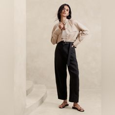 We Took A Fresh Approach To The Season's Barrel-Leg Silhouette, Achieving An Architectural Effect With Special Seams At The Knee And Hem To Create That Slightly Bowed Silhouette Through The Leg. Here, We Cut This Pant In A Beautifully Breathable Blend Of Tencel Lyocell And Luxurious Linen--A Fabric We Love For Its Silky Drape And Its Ability To Stay Fresh Even In Heat And Humidity. Barrel Leg: High Rise (11") With A Relaxed, Barrel Leg. Ankle Length Sustainability: Made With Tencel Lyocell, A Su Travel Pants Women, Petite Dress Pants, Leopard Print Flats, Grey Leopard Print, Travel Pants, Petite Shorts, How To Hem Pants, Banana Republic Pants, Stay Fresh