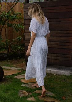 Women's Boho Dress - Summer Cotton Gingham Maxi Dress | LOVESTITCH Breezy Short Sleeve Maxi Dress For Day Out, Breezy Short Sleeve Dresses For Daywear, Chic Short Sleeve Maxi Dress For Beach Cover-up, Chic Short Sleeve Maxi Dress For Beach, Chic Short Sleeve Midi Dress Beach Cover-up, Flowy Bohemian Dresses, Bohemian Outfit, Shape Dress, Womens Boho Dresses