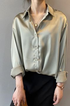 Blouse Korean Style, Satin Shirts, Satin Bluse, Look Jean, Women Long Sleeve Dress, White Long Sleeve Shirt, Vintage Blouse, Satin Shirt, Loose Shirts