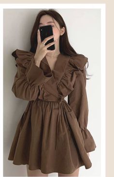 Big Girl Clothes, Korean Fashion Dress, Retro Women, Modest Fashion Outfits, Small Dress, Brown Dress, Stylish Dresses, Look Fashion, Modest Fashion