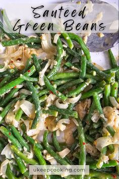 These sautéed green beans are a holiday must-have! Tossed with tender onions, fragrant garlic, and buttery goodness, they’re the perfect side dish for any festive meal. Quick, easy, and bursting with flavor, they’ll complement turkey, ham, or roast beef beautifully! Vegetable Side Dishes Healthy, Lemon Green Beans, Sauteed Green Beans, Turkey Ham, Healthy Vegetable, Fresh Green Beans, Vegetable Side, Healthy Sides, Perfect Side Dish