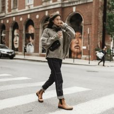 Blundstone Women Outfit, Brown Chelsea Boots Outfit, Chelsea Boot Outfits Women, Blundstone Outfit, Blundstone Style, Blundstone Women, Top Series, Chelsea Boots Outfit, Camel Boots