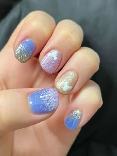 Disney Wish Nails, Cinderella Nails Short, Simple Disney Nails Natural, Cute Disney Gel Nails, Disney Nails 50th Anniversary, Disney Toenail Designs, Disney Sparkle Nails, Short Nail Designs Disney, Disney Inspired Nails Gel