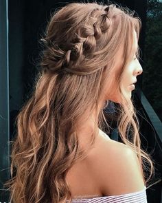 Bridesmaid Hair Medium Length Half Up, Grad Hairstyles, Grad Hair, Bridesmaid Hair Medium Length, Prom Hairstyles For Long Hair, Braided Hairstyles For Wedding, Bridesmaid Hairstyles