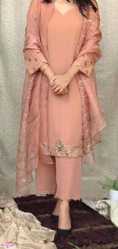 Fancy Plazo Suit, Fancy Kurti Style Fashion, Pakistani Suits Wedding Wear, Pant Plazo Suit Design Latest, Latest Girlish Suit Designs, Simple Plazo Designs, Simple Plazo Suits, Light Colour Suits For Women, Punjabi Plazo Suits Style