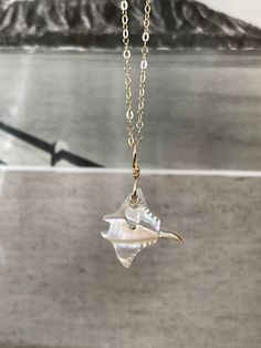 Ocean Jewelry Aesthetic, Elegant Necklaces Classy, Classy Jewelry Gold, Afuro Terumi, Alien House, Girl Wishlist, Pinterest Wardrobe, Ocean Room, Jewelry Wishlist