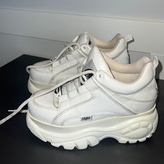 Lightly Used, Authentic, White Platform Buffalo London Sneakers Only Worn Twice Size 37, The Run A Little Large. $150 Or Best Offer / Will Negotiate Buffalo London Sneakers, Buffalo London, White Platform, Shoes Platform, The Run, Buffalo, Size 6, London, Women Shoes