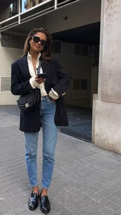 Fall Pinterest, Smart Casual Women, Look Office, Blue Jean Outfits, Casual Chique, Summer Work Outfits, Elegante Casual, Work Style, My Pinterest