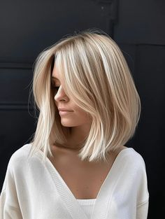 Blonde Ombré Bob, Shoulder Length Blonde Hair Curtain Bangs, Brunette To Blonde Bob, Old Money Blonde Medium Length, Shoulder Length Hair Curtain Bangs, Light Blonde Bob, Hair Curtains, Money Blonde, Longer Bob