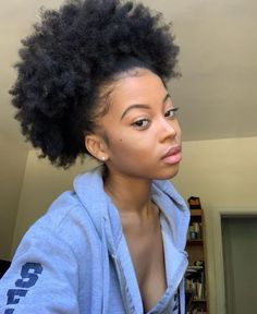 Afro Puff Aesthetic, Afro Puffs, Big Afro, Hair Puff, 4c Natural Hair, Power Puff