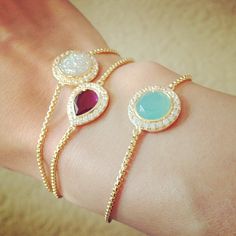 Pretty Colored Stones, Math Books, Victoria Secrets, Glass Bracelet, Olivia Palermo, Gigi Hadid, Gold Bangles