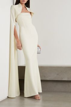 Ivory Strapless crepe gown | SAFIYAA | NET-A-PORTER Robes Glamour, Classy Gowns, Elegant Dresses Classy, Glam Dresses, Mode Inspo, Classy Dress, Fesyen Wanita, Fancy Dresses, Mode Outfits