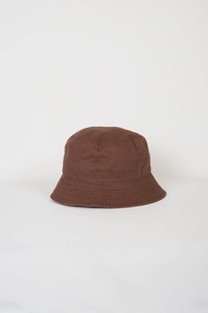 100% Cotton Foldable One size fits all Casual Outdoor Sun Hat, Brown Cotton Bucket Hat With Curved Brim, Casual Cotton Sun Hat One Size, Casual Cotton Sun Hat, Basic Solid Outdoor Hats, Brown Cotton Bucket Hat With Short Brim, Brown Outdoor Bucket Hat, Brown Bucket Hat For Outdoor, Casual Sun Hat, One Size Fits Most