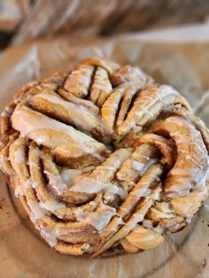 Cinnamon Wreath, Braided Bread, Bread Bags, Home Bakery, Bakery Business, Spiced Apples, Round Cake Pans, One Plus