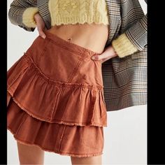 Adorable Free People Layered Ruffle Skirt In A Rust Color. Size Large Clothes To Draw, Concert Clothes, Layered Ruffle Skirt, Yellow Mini Skirt, Burgundy Skirt, Free People Maxi, Belted Mini Skirt, Tiered Mini Skirt, Velvet Mini Skirt