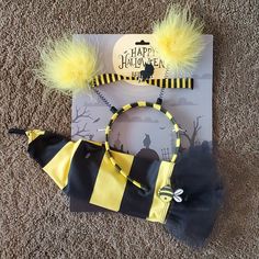 New With Tags ~ Never Worn! Womens Honey Bee Costume Accessory Kit- 4 Pc Headband, Choker, Gloves Set Includes Choker With Charm, Headband With Marabou Accents Glovelets Honey Bee Costume, Bee Costume, M J, Honey Bee, Kids Costumes, Costume Accessories, Black N Yellow, Choker, Halloween Costumes