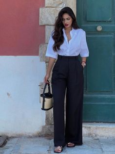 Look Zara, Look Office, Corporate Outfits, Business Casual Outfits For Work, Money Aesthetic, Classy Work Outfits, Stylish Work Outfits, Old Money Aesthetic, Mode Inspo