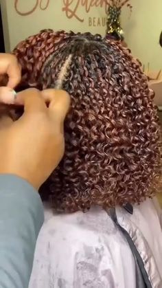 How To Loosen Coily Hair, Curls At Home, Winter White Outfit, Future Hairstyles, Hair Advice, Hair Techniques, Natural Haircare, White Outfit, Good Hair Day