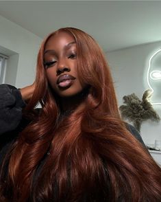 ig (@drealdior) Fall Hair Black Women Braids, Dark Skin Color Wig, Ginger Brown Wig Black Women, Wigs For Black Women Ginger, Wigs For Black Women Dark Skin, Ginger Dark Brown Hair, Copper Brown Hair Dark Skin, Honey Hair Black Women, Ginger Wig Dark Skin