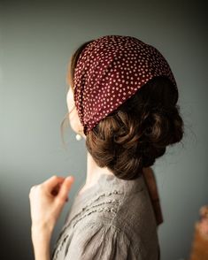 Peinados Fáciles Para Cabello Corto, 인물 사진, Head Covering, Vintage Hairstyles, Hair Dos, Scarf Hairstyles, Pretty Hairstyles, Hair Goals, Hair Looks