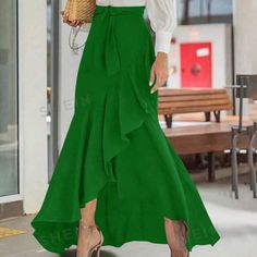 Never Worn. Vibrant Green Skirt With So Many Unique Featuresruffles, Tie Waist, Fishtail Hem. Xl (12) Ruffle Long Skirt, Womens Skirt Outfits, Maxi Skirts Summer, Long Skirt Fashion, High Waist Long Skirt, Maxi Rok, Rock Outfit, Fishtail Skirt, Skirt Maxi