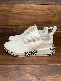 (eBay) NEW ADIDAS NMD R1 WOMENS SHOES GZ1623 Cute Womans Shoes, Cute Addidas Shoes Women, Womans Fall Shoes, Converse Women Shoes, Nike Tennis Shoes Women, Tennis Shoes For Tennis, Fall Nike Shoes, Women’s Running Sneakers, Custom Adidas Shoes