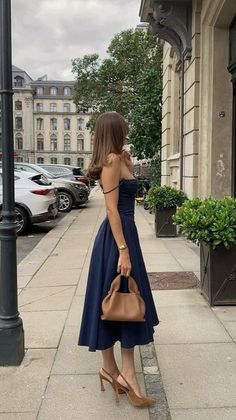 Elegant Dresses Casual Classy, Classy Navy Blue Outfit, A Line Dress Poses, Classy Dresses Aesthetic, Blue Cocktail Dress Outfit, Lady Aesthetic Classy, Cocktail Dress Aesthetic, Corporate Party Outfit, Midi Dress Aesthetic