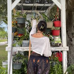 Clean Hippy Aesthetic, Meditating In Nature Aesthetic, Winter Earthy Girl Aesthetic, Granola Fairy Aesthetic, Granola Girl Instagram, Hippie Baby, Hippie Lifestyle, Hippie Aesthetic, Hippie Vibes