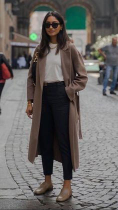 Pijamas Women, Blogger Street Style, Stil Boho, Modern Chic, Winter 2024, Looks Style, Mode Inspiration, Winter Fashion Outfits, Work Fashion