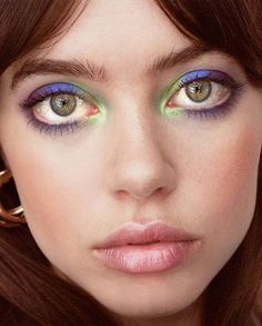 Hippie Eye Makeup, 70s Eye Makeup, Hippie Makeup, 70s Makeup, Pastel Makeup