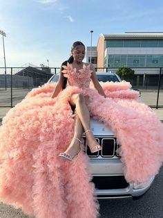 Prom Goals, Prom Inspiration, Prom Dresses Long Pink, African Prom Dresses, Sparkly Prom Dresses, Jr Prom, Cute Birthday Outfits