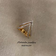 New Ring Designs Gold 2022, Silver Fine Jewelry, Vodungila Designs, Vadungila Ring, Prathanam Ring Designs, Kalyanam Ring Designs, Vanki Ring, Gold Jewelry Outfits, Modern Gold Jewelry