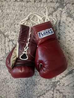 Boxing Gloves Aesthetic, Boxing Aesthetic, Boxer Aesthetic, Gloves Aesthetic, Red Boxing Gloves, Vintage Boxing, Clothes Korean Style, 2024 Christmas, Boxing Gloves