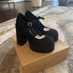 Brand New Steve Madden Platform Shoes.Heel:5.5 In.Platform Sole,Faux Suede Finish,Comfort Footbed.