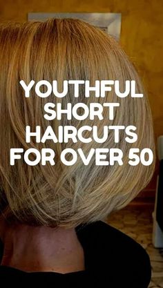 Are you looking for inspiration on short haircuts for women over 50? Do not worry because this post got you covered with ideas you'll love Haircuts For Over 50, Hairstyles For Ladies, Stacked Haircuts, Bangs Bob, Bob Haircut For Fine Hair, Short Haircuts For Women, Growing Out Short Hair Styles, Messy Short Hair, Short Hairstyles For Thick Hair