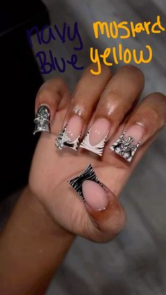 College Nails, Diy Acrylic Nails, Short Acrylic, Unique Acrylic Nails, Short Acrylic Nails Designs, Pink Acrylic Nails, Freshman Year