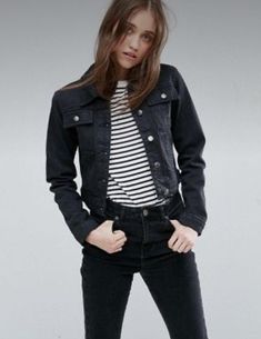 Denim Jacket Outfit Ideas, Black Jacket Outfit, Jeans Gris, Jacket Outfit Ideas, All Black Outfit